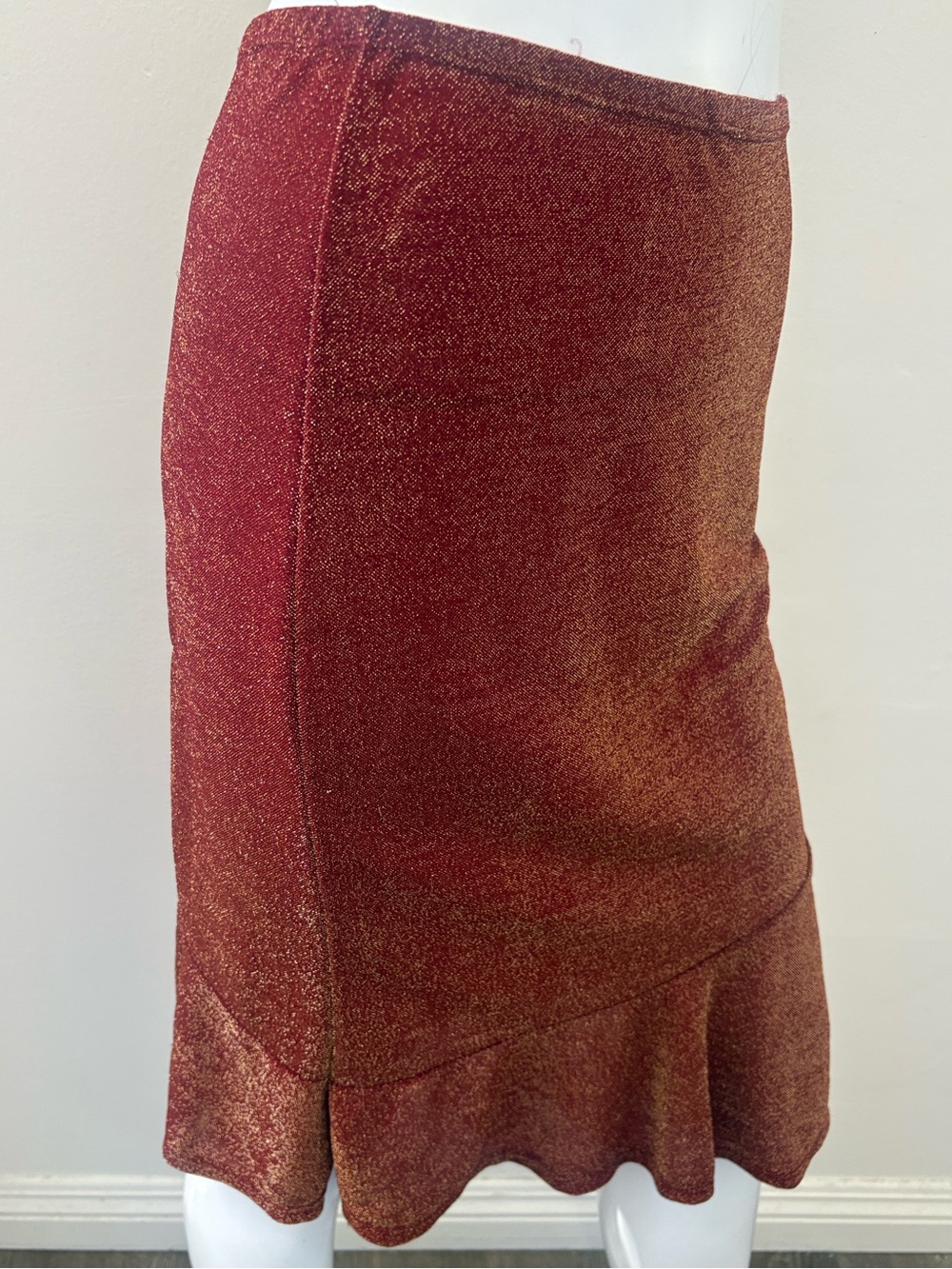 Vintage Y2K 90s 579 Metallic Rust Red Knit Ruffle-Hem Midi Skirt Gold Sparkles
